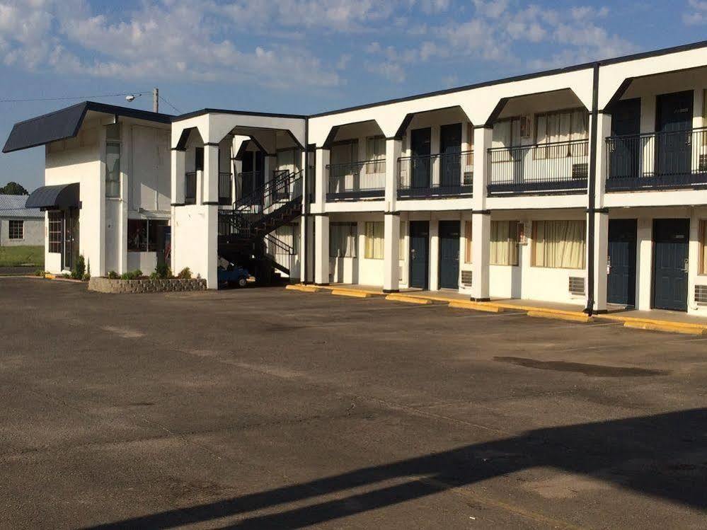 Hutchinson Inn Exterior foto